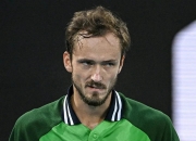 爱游戏网页版-美国网球队完胜澳大利亚网球队，梅德韦杰夫制霸全场