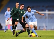 爱游戏大厅-格拉纳达硬战战平欧西亚，争取下一场胜利