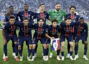 AYX体育赛事-巴黎圣日耳曼淘汰AC米兰，晋级欧冠半决赛