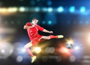 爱游戏官网-足球运动员展现出色技术，引发全场尖叫