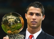 爱游戏体育-爱德华兹赛后评分拉满背后，活塞如何用节奏掌控击退热火？