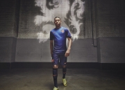 爱游戏体育-爱德华兹刷新纪录之夜，凯尔特人争冠路上力克公牛