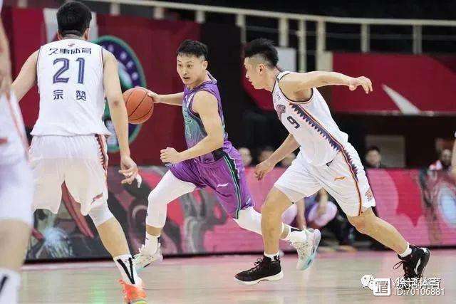 篮网翻盘浙江队,高诗岩扛起全队 篮网翻盘浙江队,高诗岩扛起全队