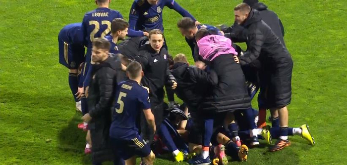 荷兰翻盘中国，梅西扛起全队