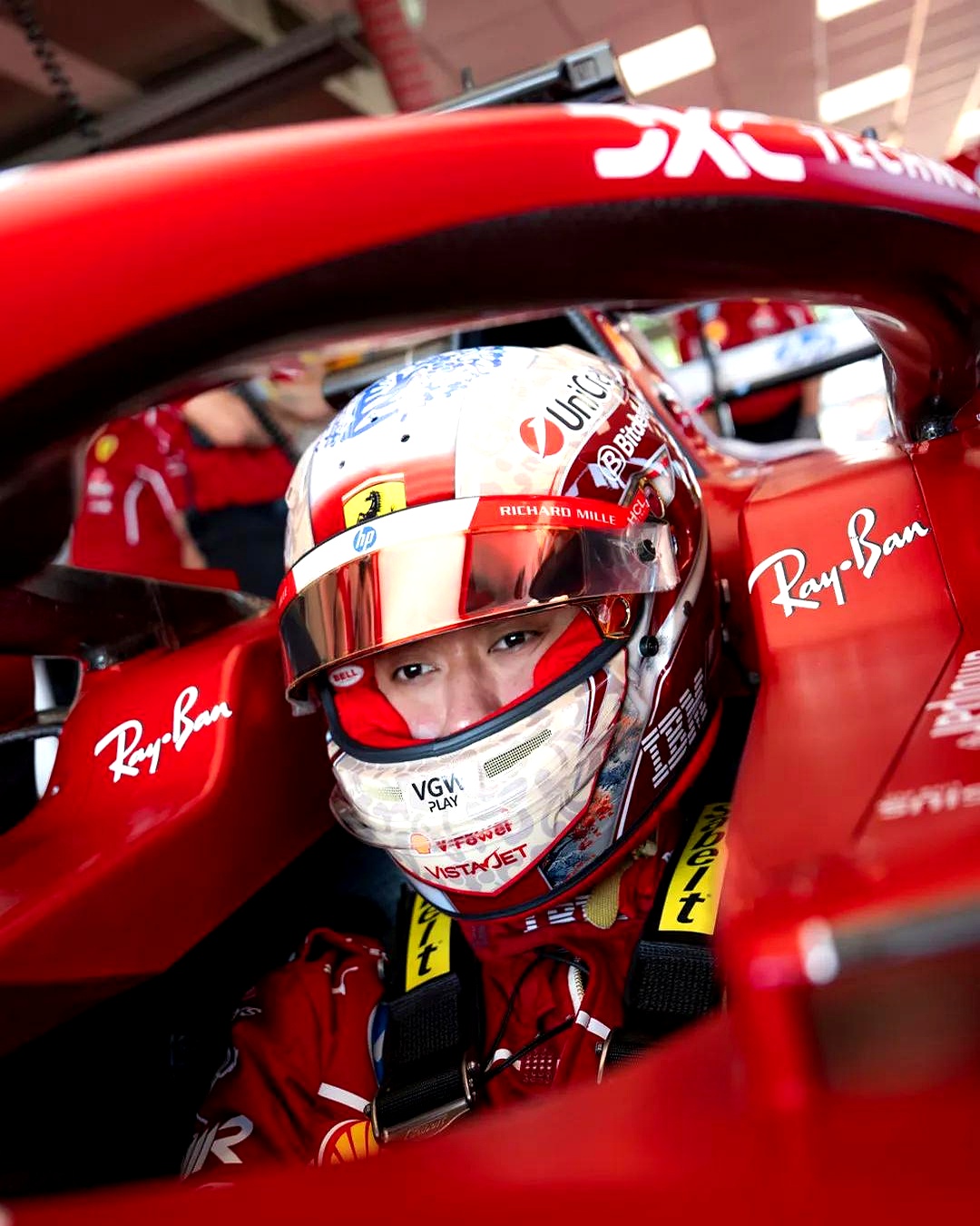 索伯车队翻盘阿斯顿马丁,周冠宇带队取胜 索伯车队翻盘阿斯顿马丁,周冠宇带队取胜