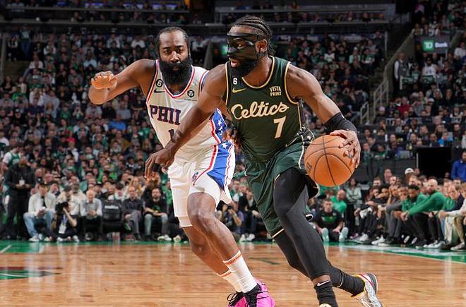 浙江队完胜天津队，塔图姆统治全场