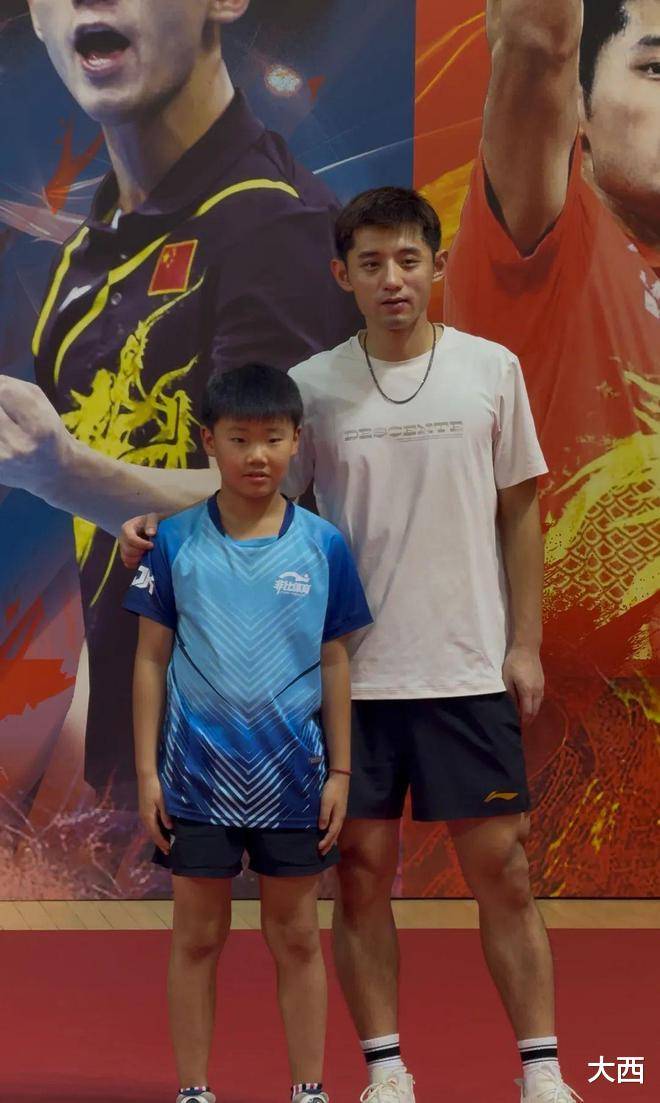 英格兰队翻盘法国队，张继科扛起全队