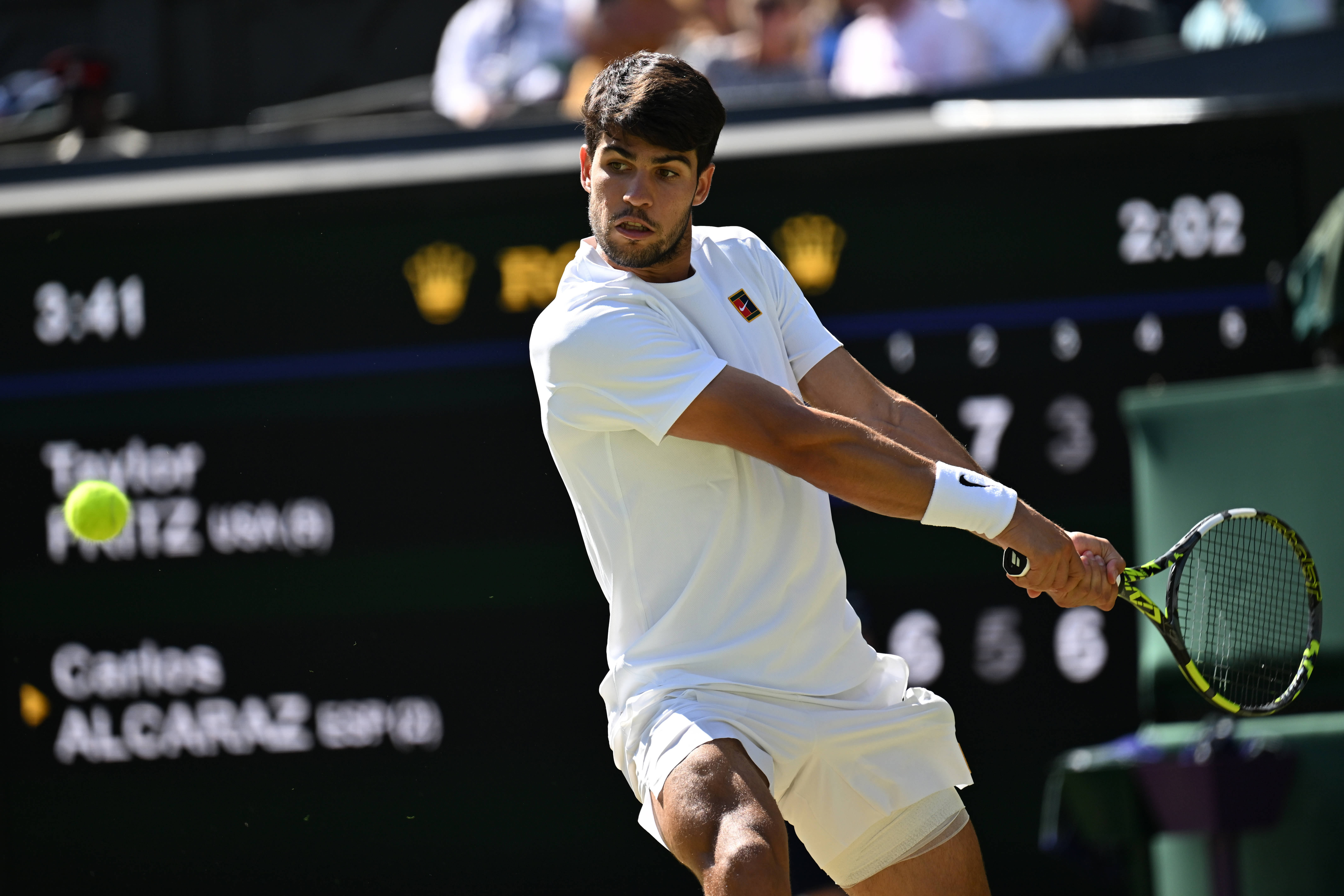 温网翻盘年终总决赛，阿尔卡拉斯扛起全队