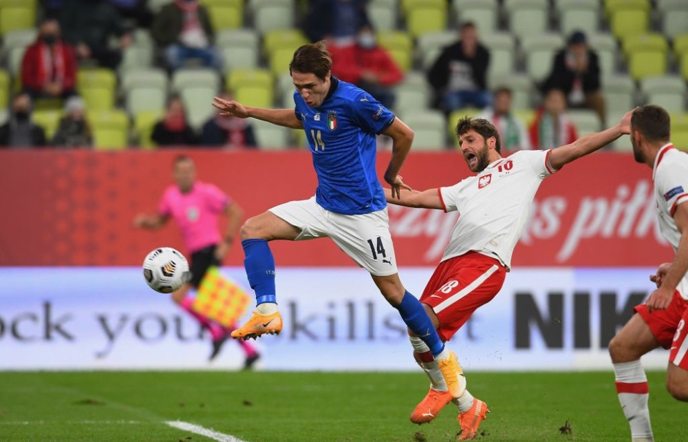 英格兰队险胜瑞典队，波尔高光表现