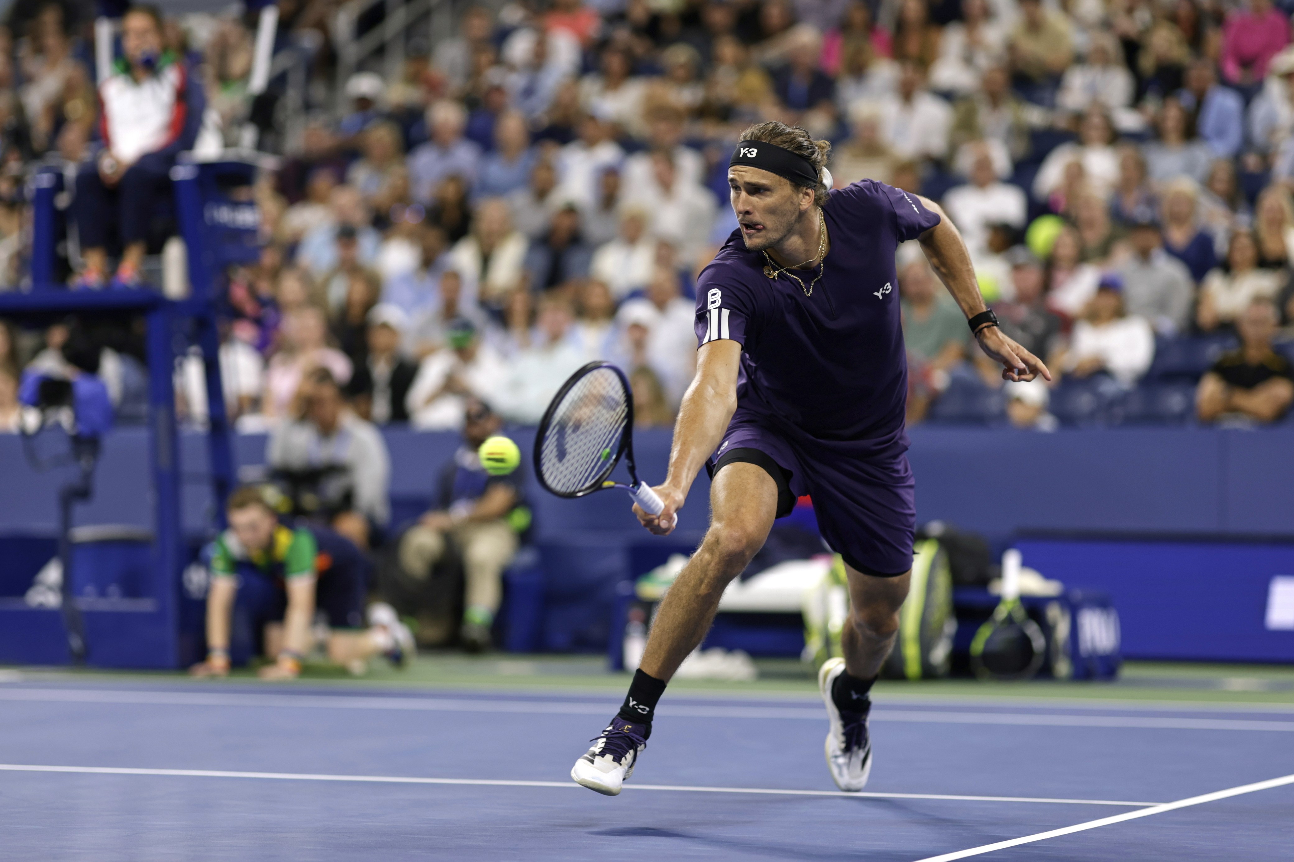 美网轻取戴维斯杯,兹维列夫高光表现 美网轻取戴维斯杯,兹维列夫高光表现