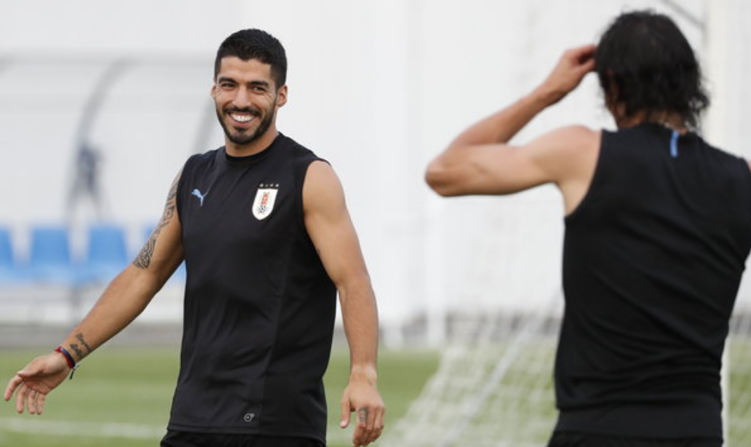 沙尔克摘得胜利各球员士气高昂备战下一场比赛 沙尔克摘得胜利各球员士气高昂备战下一场比赛