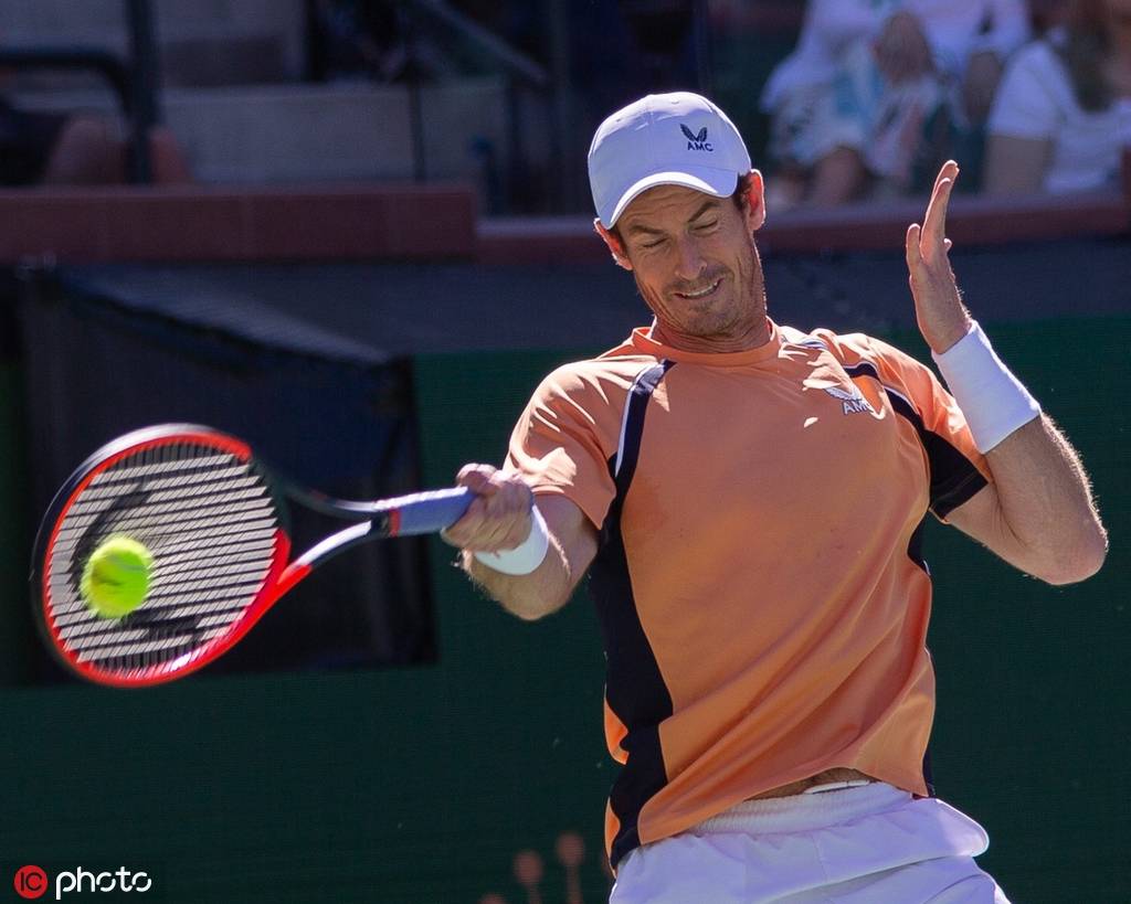 意大利网球队轻取欧洲网球队，穆雷统治全场