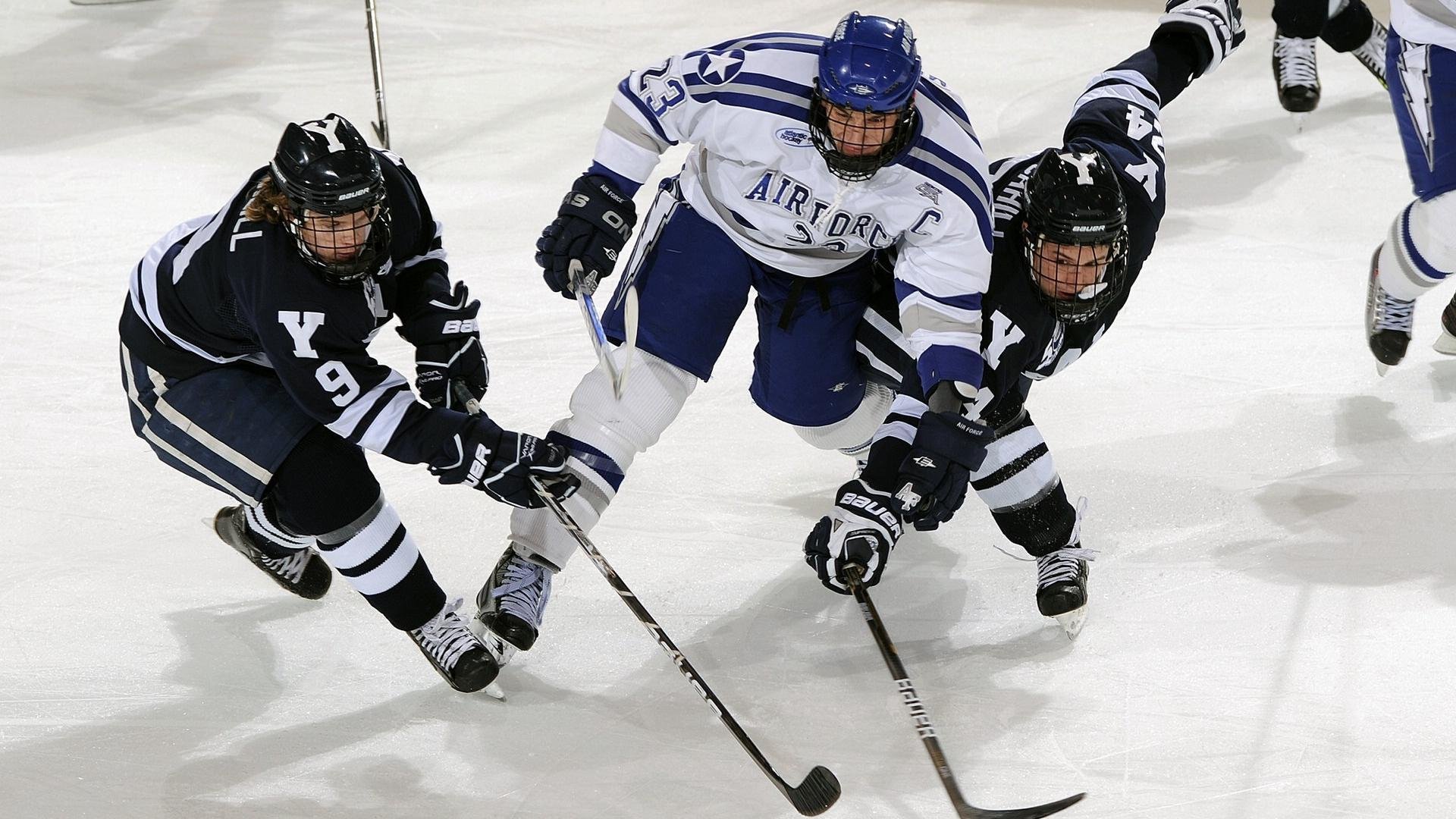 骑士险胜广州队，福克斯统治全场